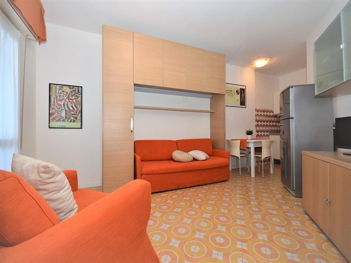 Apartamento Residenza Rubin Lignano Sabbiadoro Exterior foto